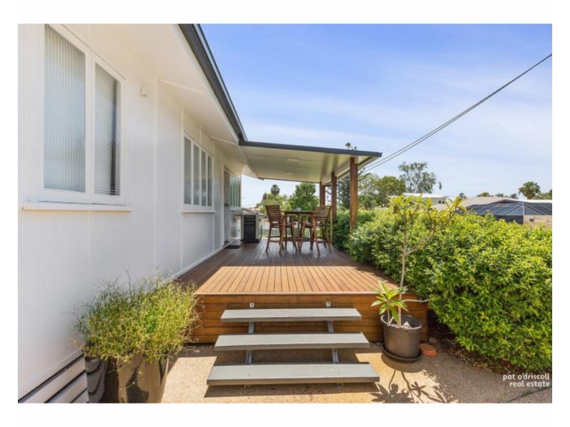65 Brecknell Street, The Range QLD 4700