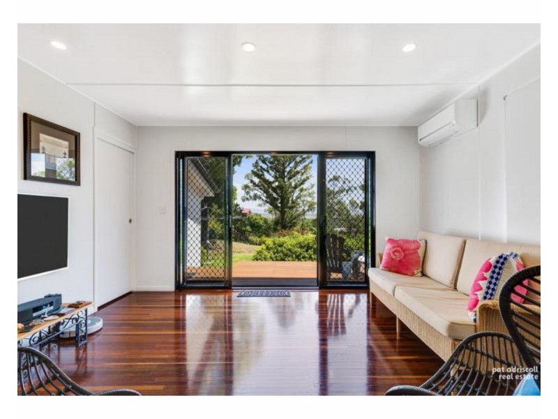 65 Brecknell Street, The Range QLD 4700