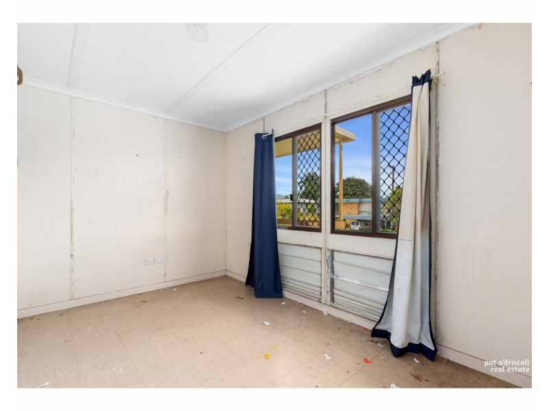 20 Harwood Street, Park Avenue QLD 4701