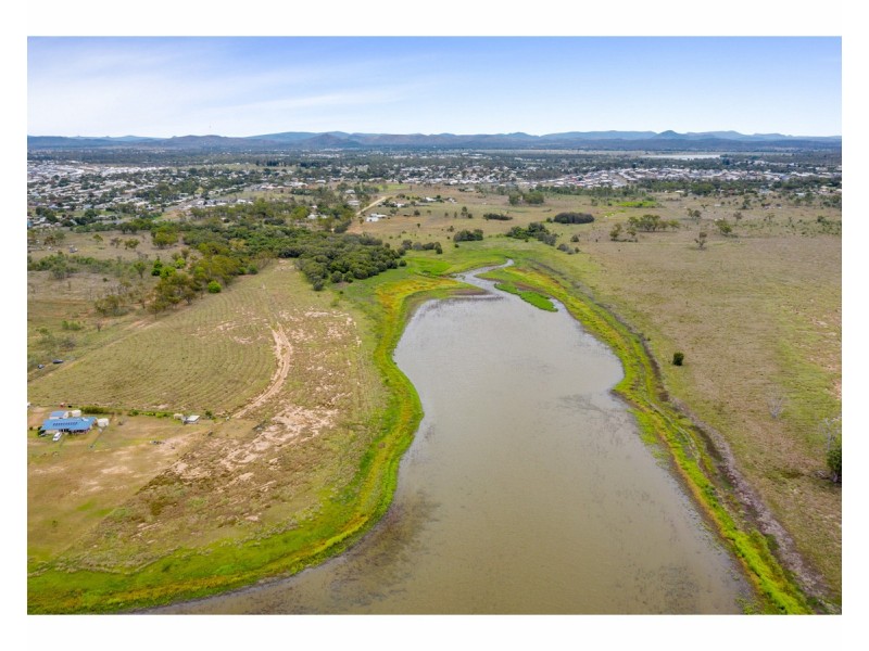105 Watts Road, Gracemere QLD 4702