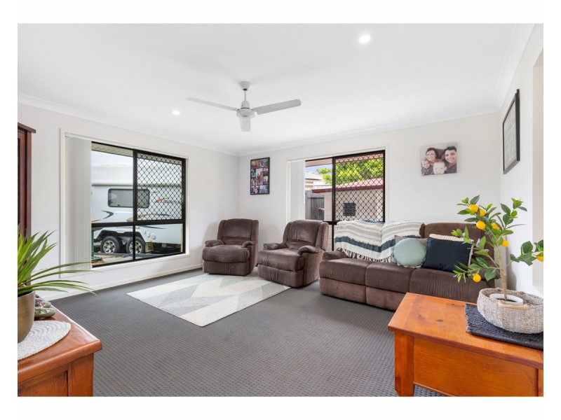 7 Hume Court, Gracemere QLD 4702