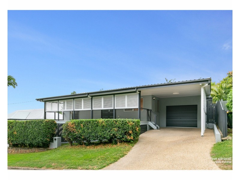 8 Beaconsfield Terrace, The Range QLD 4700