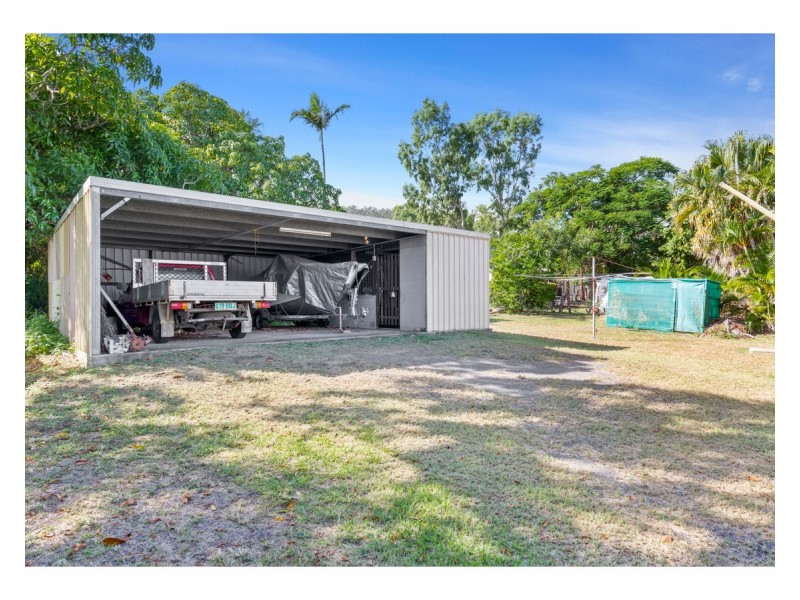 399 Paterson Avenue, Koongal QLD 4701