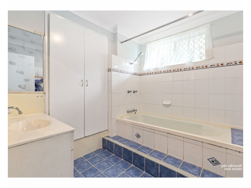 131 Dee Street, Koongal QLD 4701