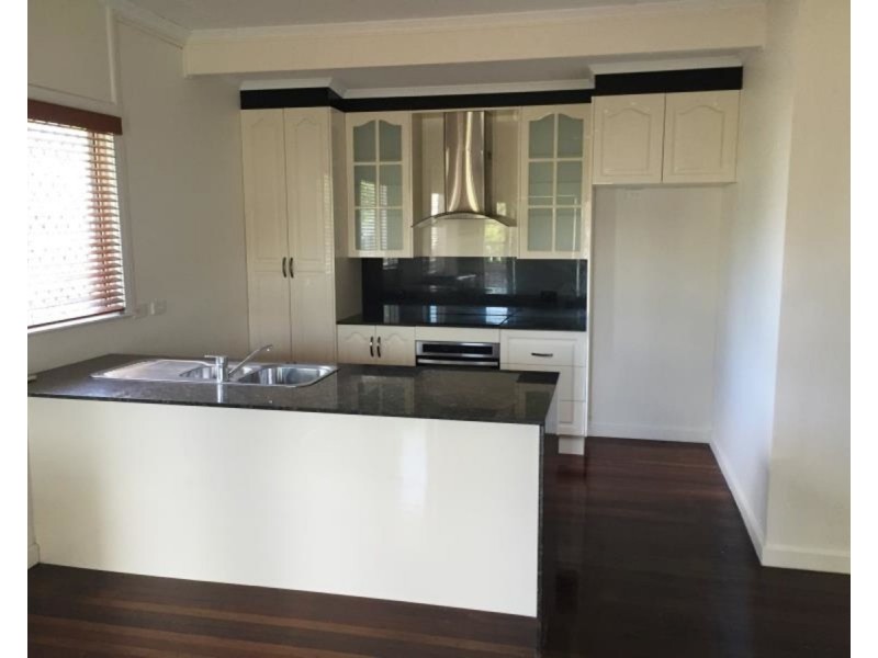 150 Stamford Street, Berserker QLD 4701
