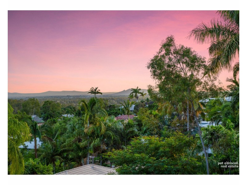 15 Bellevue Terrace, The Range QLD 4700