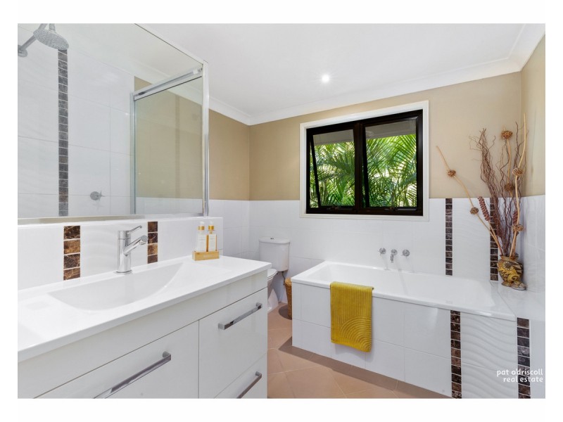 31 Agnes Street, The Range QLD 4700