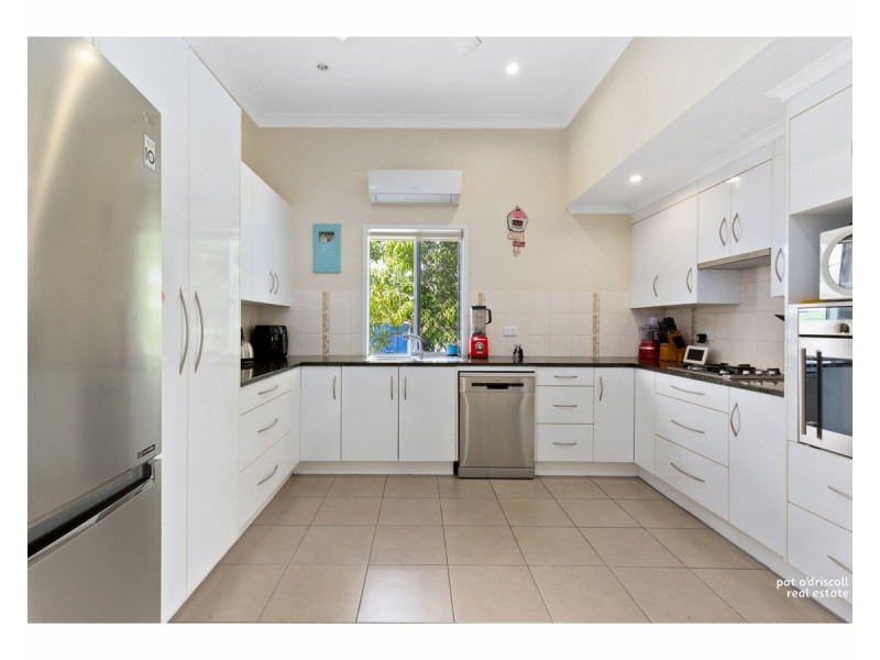 9 Pilkington Street, Koongal QLD 4701