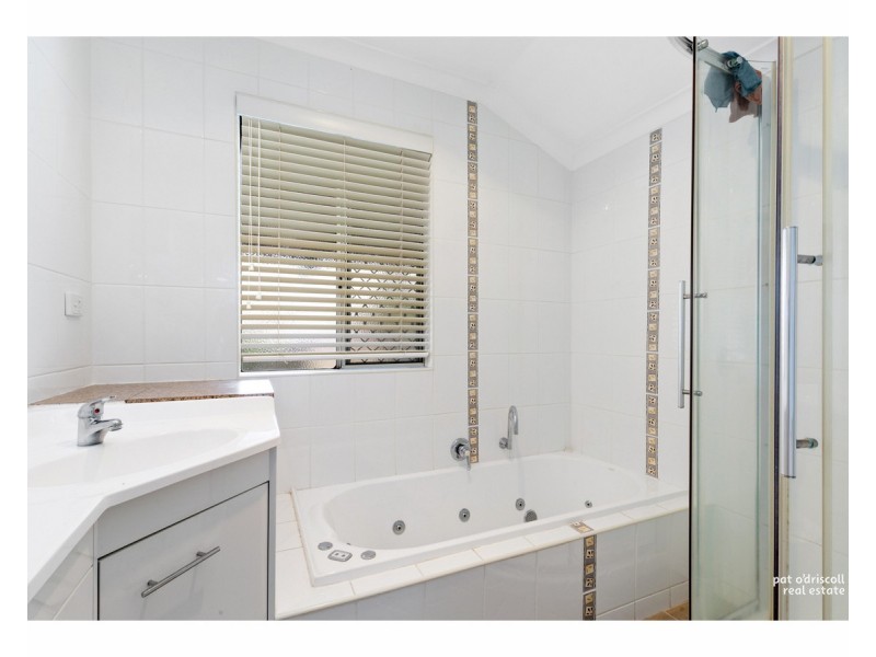 9 Pilkington Street, Koongal QLD 4701