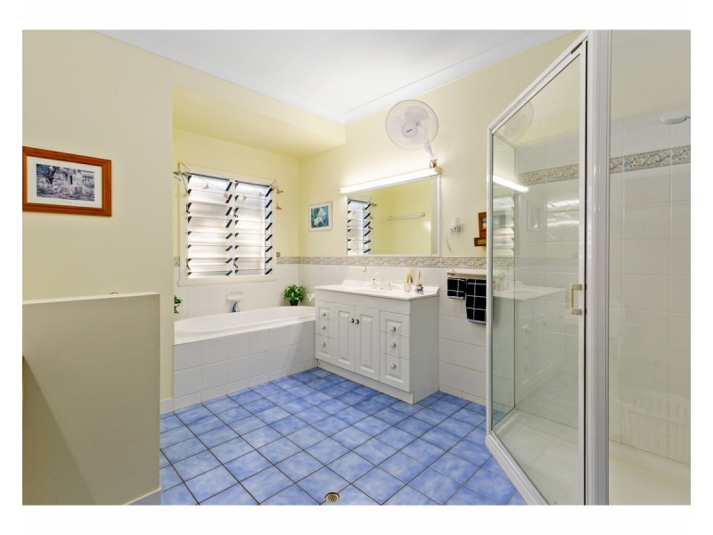 734 Gavial Gracemere Road, Gracemere QLD 4702