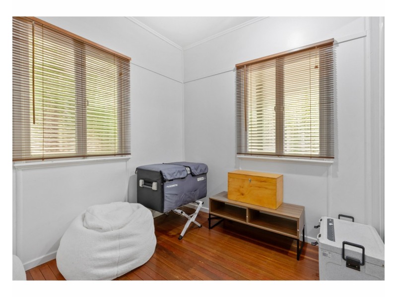 27 Brae Street, The Range QLD 4700
