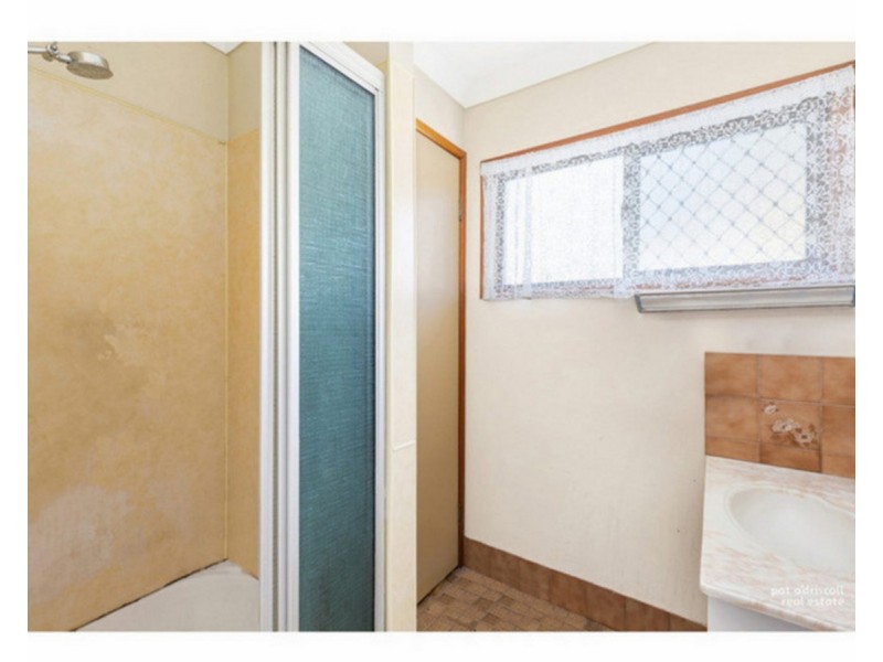 2/29 Cant Street, Kawana QLD 4701