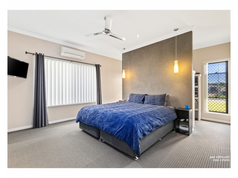 7 Riviera Way, Mulambin QLD 4703