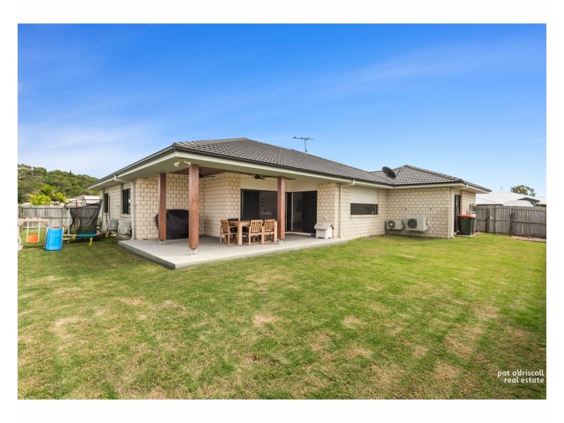 7 Riviera Way, Mulambin QLD 4703