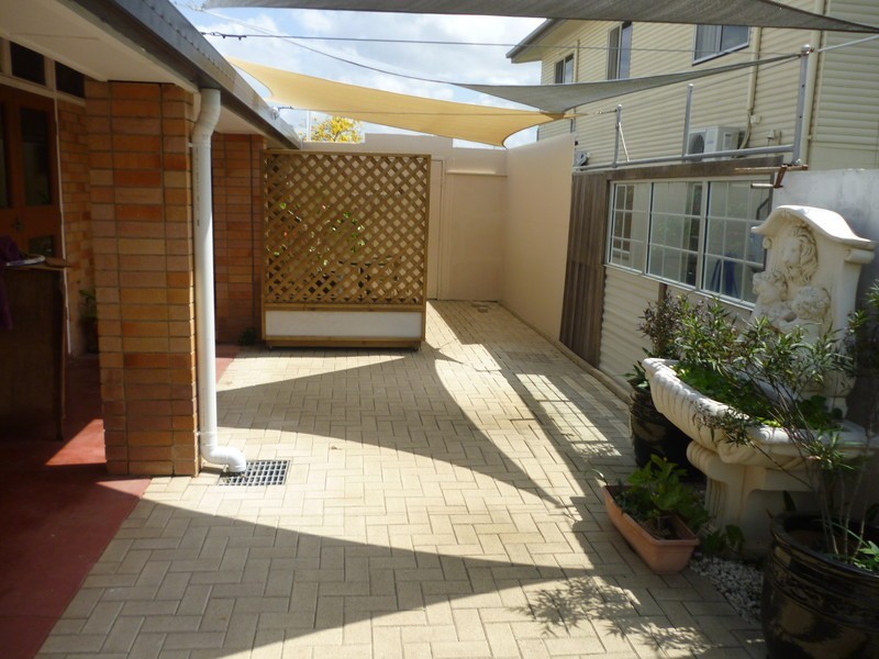 81 Wood Street, Depot Hill QLD 4700