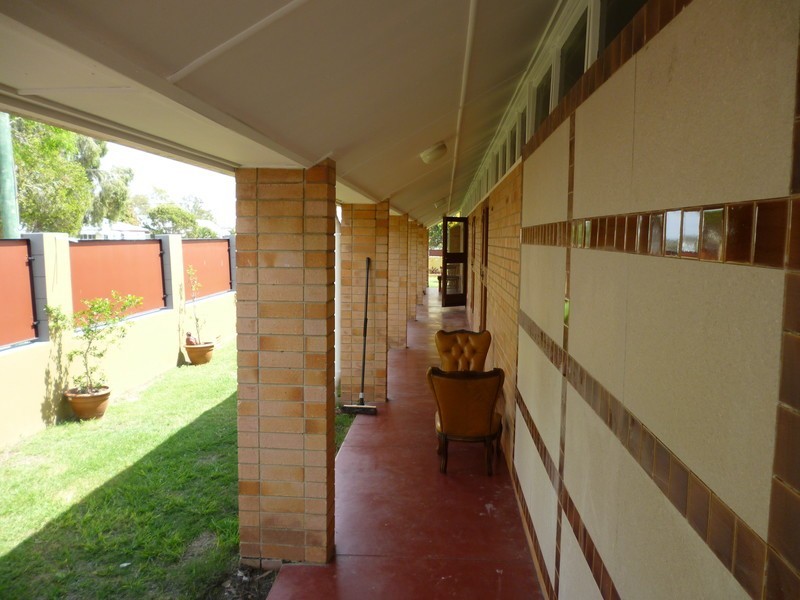81 Wood Street, Depot Hill QLD 4700