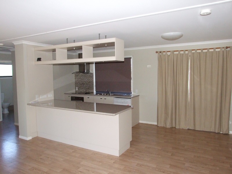 21 Huff Street, Gracemere QLD 4702