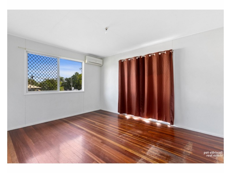 190 Richardson Road, Park Avenue QLD 4701