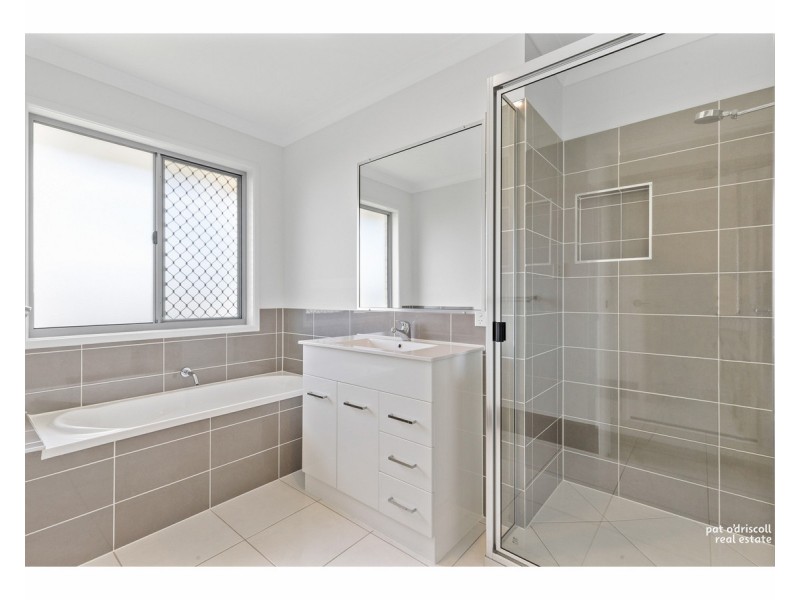 10 New Haven Way, Parkhurst QLD 4702