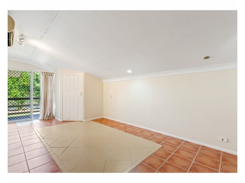 294 Kirby Street, Koongal QLD 4701