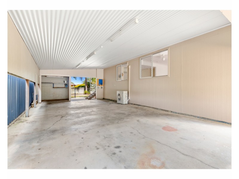 294 Kirby Street, Koongal QLD 4701