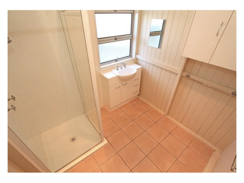 3 Agnes Street, The Range QLD 4700