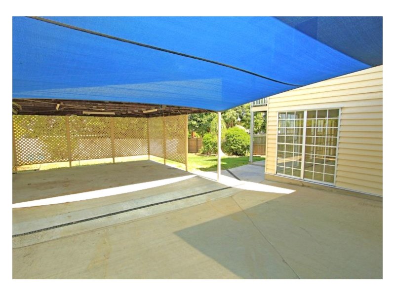 3 Agnes Street, The Range QLD 4700