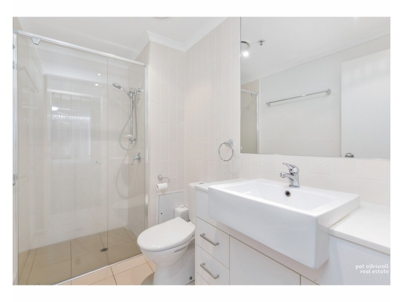 703/102 Victoria Parade, Rockhampton City QLD 4700