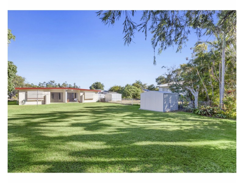 2/269 Grubb Street, Koongal QLD 4701