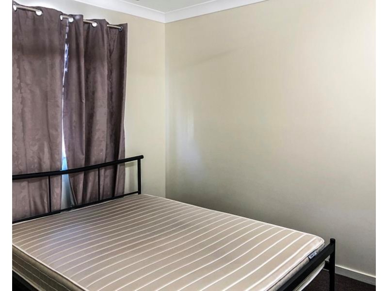 2/48 Denning Street, Park Avenue QLD 4701