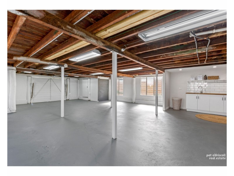 20 Underwood Street, Park Avenue QLD 4701