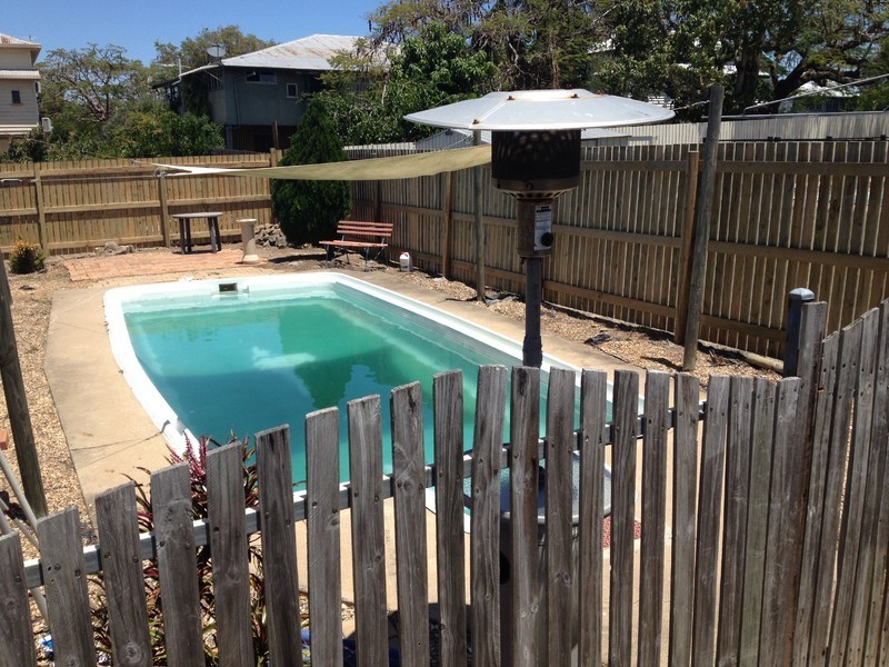126 Earl St, Berserker QLD 4701