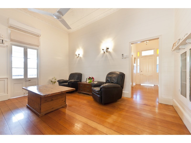 57 Canning St, The Range QLD 4700