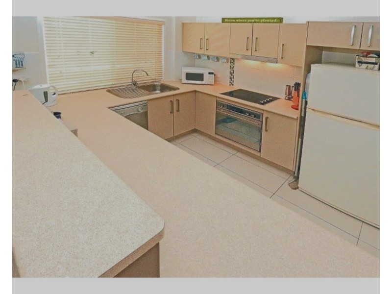 11/380-382 French Avenue, Frenchville QLD 4701