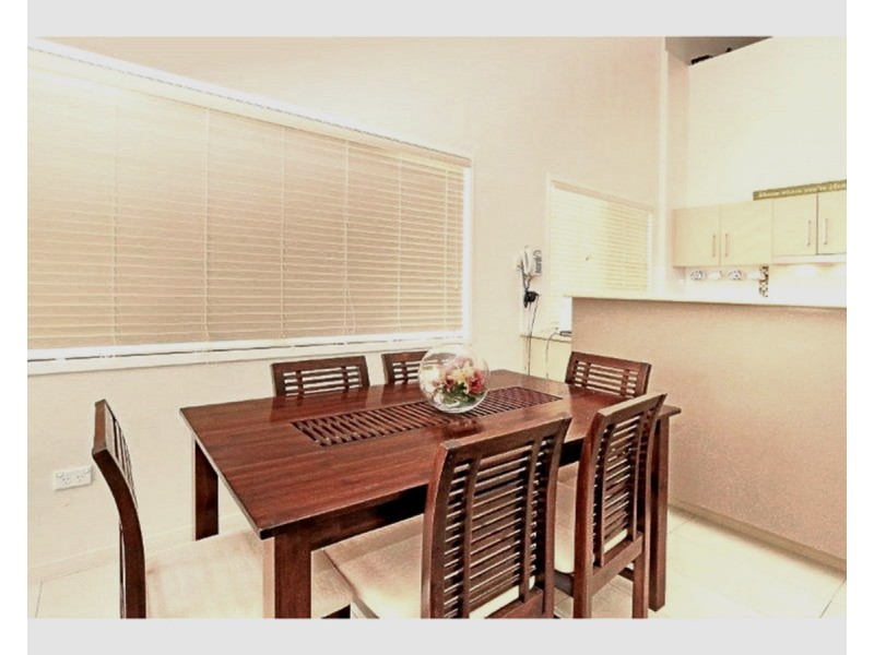 11/380-382 French Avenue, Frenchville QLD 4701