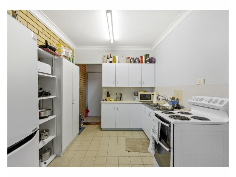 30 Pearson Street, West Rockhampton QLD 4700