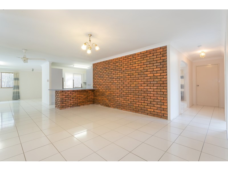 5 Davey Avenue, Frenchville QLD 4701