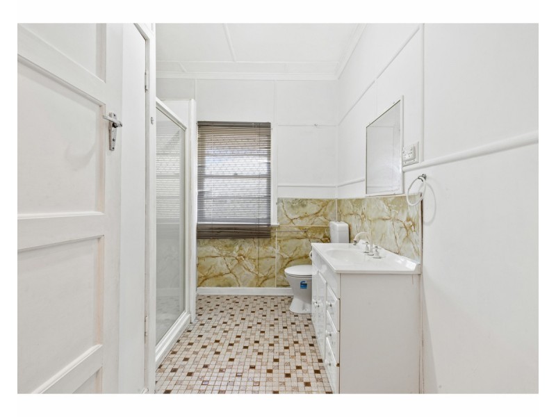 5 Foreman Street, West Rockhampton QLD 4700