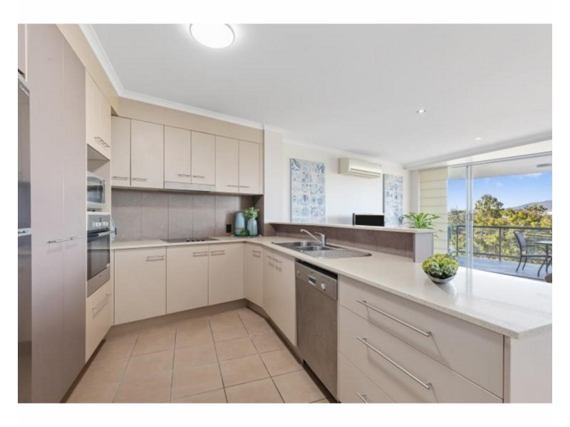 302/6 Victoria Parade, Rockhampton City QLD 4700