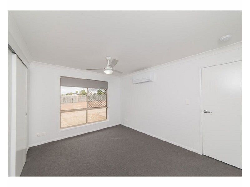 8 Taramoore Road, Gracemere QLD 4702