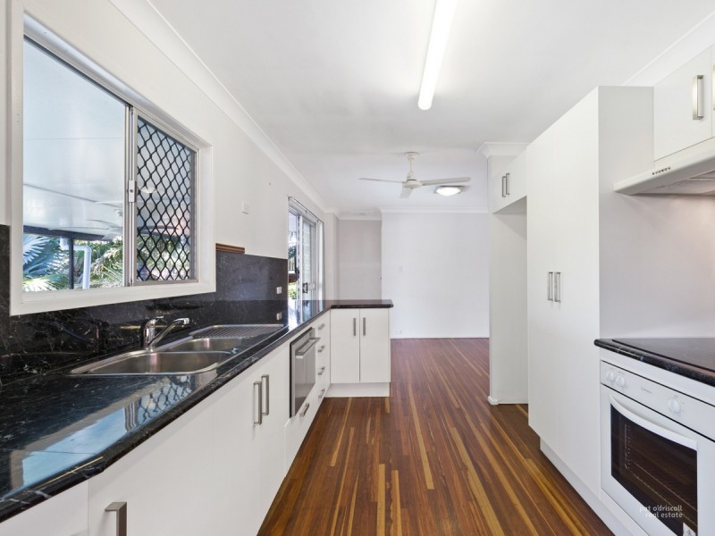 11 Hartwig Street, The Range QLD 4700