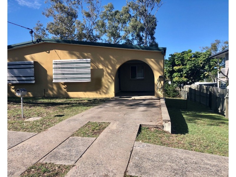 1/274 Carlton Street, Kawana QLD 4701