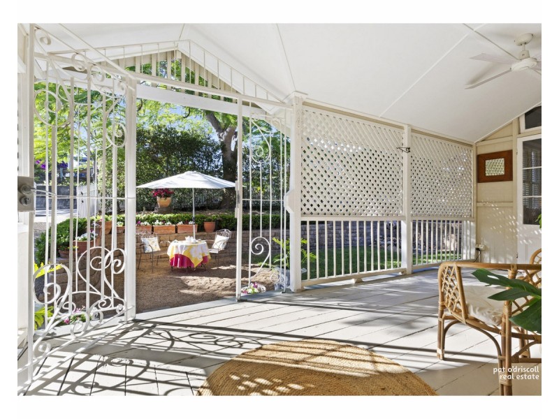 194 Agnes Street, The Range QLD 4700