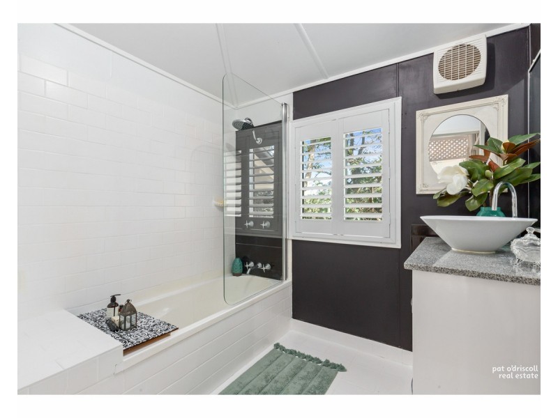 194 Agnes Street, The Range QLD 4700