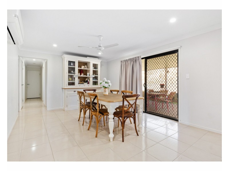 22 McDonald Lane, Struck Oil QLD 4714