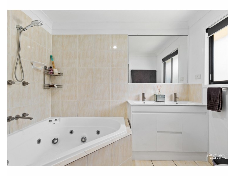 32 monaco Drive, Zilzie QLD 4710