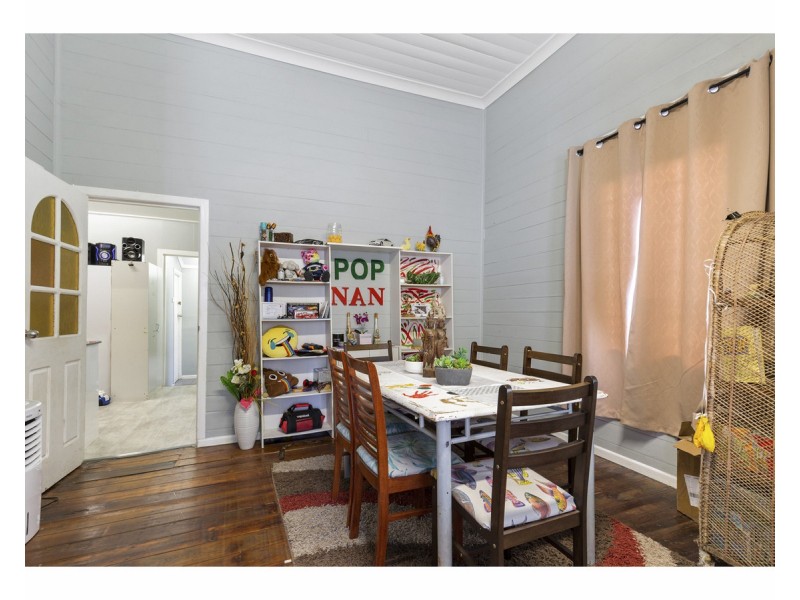 313 Bolsover Street, Depot Hill QLD 4700