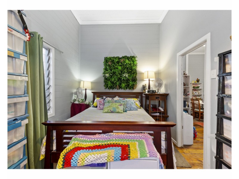 313 Bolsover Street, Depot Hill QLD 4700