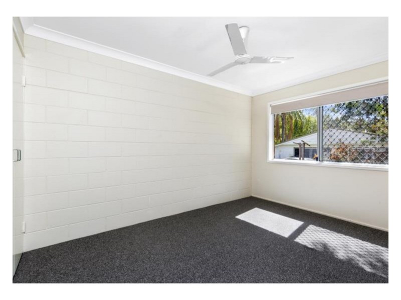 2/4 O’Shanesy Street, Koongal QLD 4701