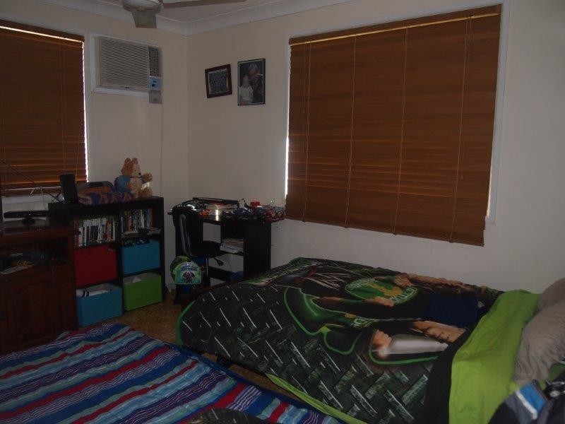 35 Scott Street, Kawana QLD 4701